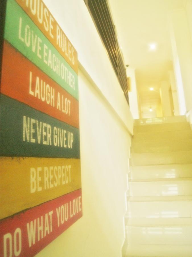 Leos Hotel Tomohon Eksteriør billede